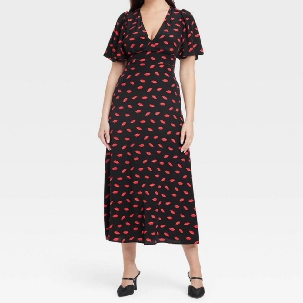A New Day Blsck And Red Lip Print V-neck Midi Dress, 16